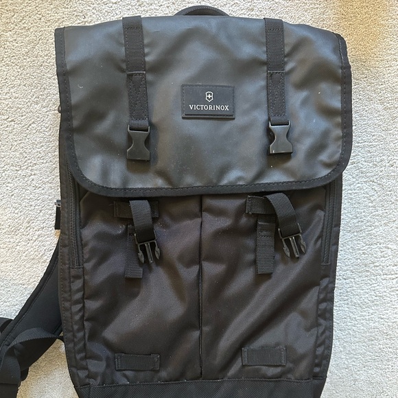 Victorinox Black Flip-top Laptop Backpack - Picture 1 of 8